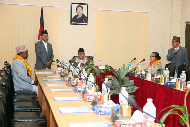 oli-cabinate-meeting