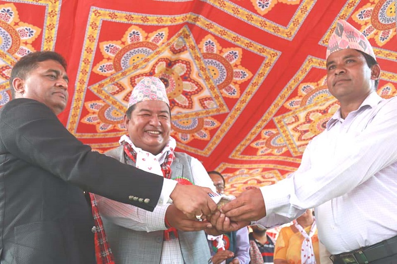 Kishan Mahis Talab dan 1