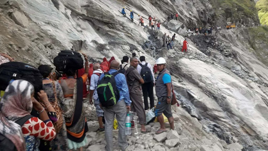 42197779_2201591689853628_3363509251661103104_n