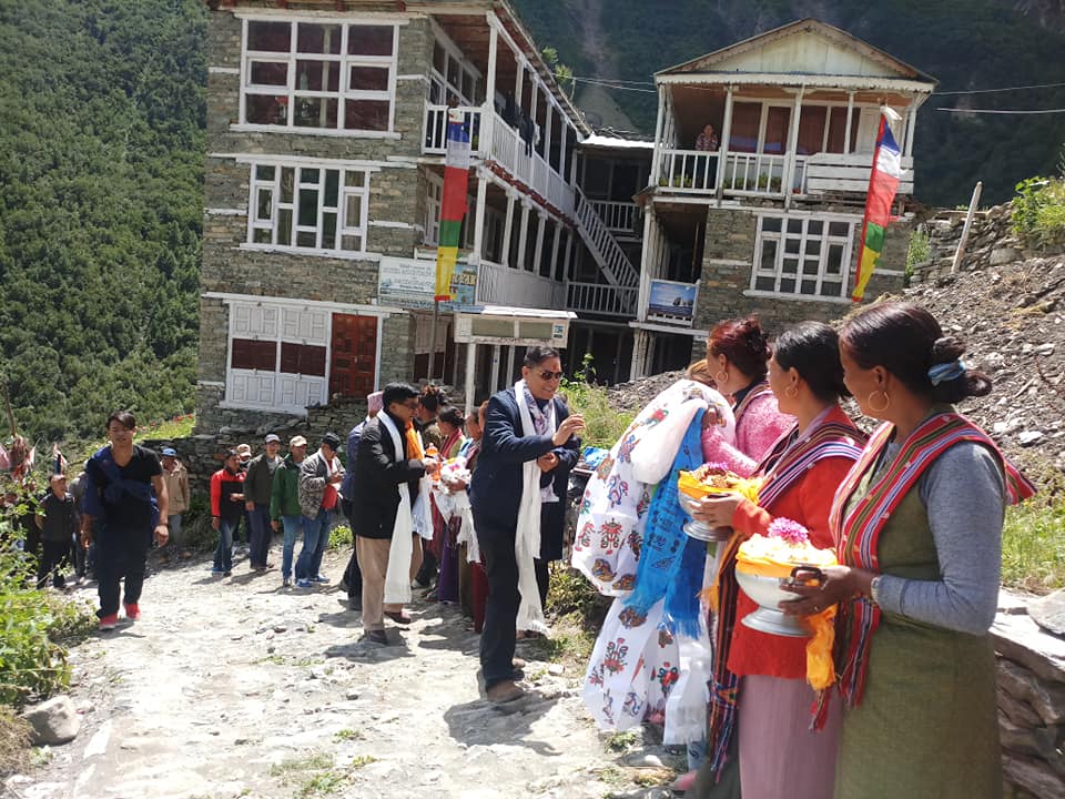 manang samsad (1)