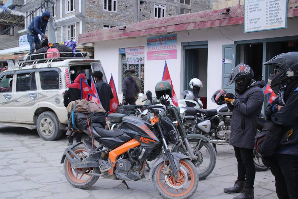 44468772_255256138518148_4175427459820290048_n