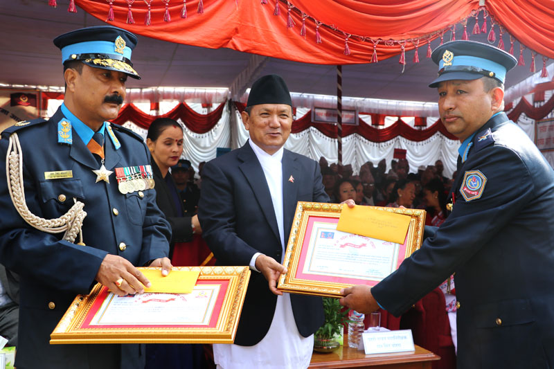 traffik-police-lae-samman