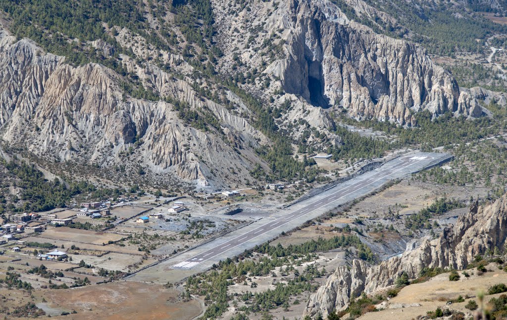 manang airport (1)