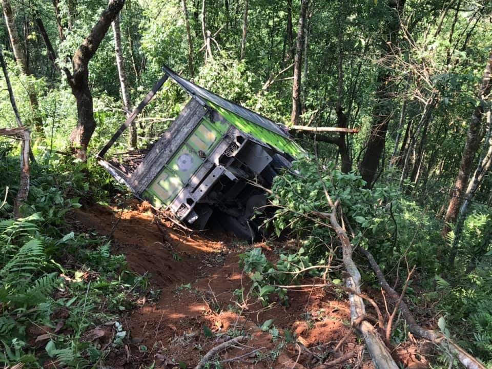 Kamalbari accident truck