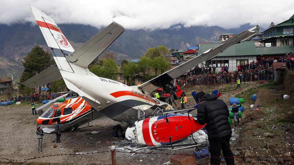 Lukla Plane (7)