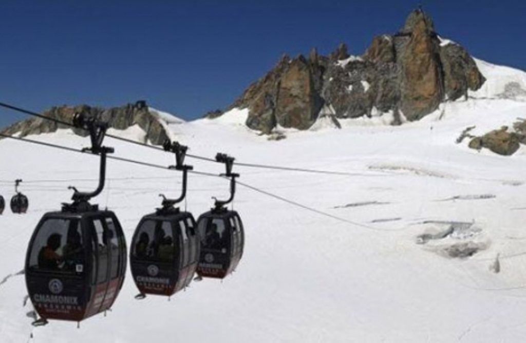 14248891_1203419293053911_626324039_n