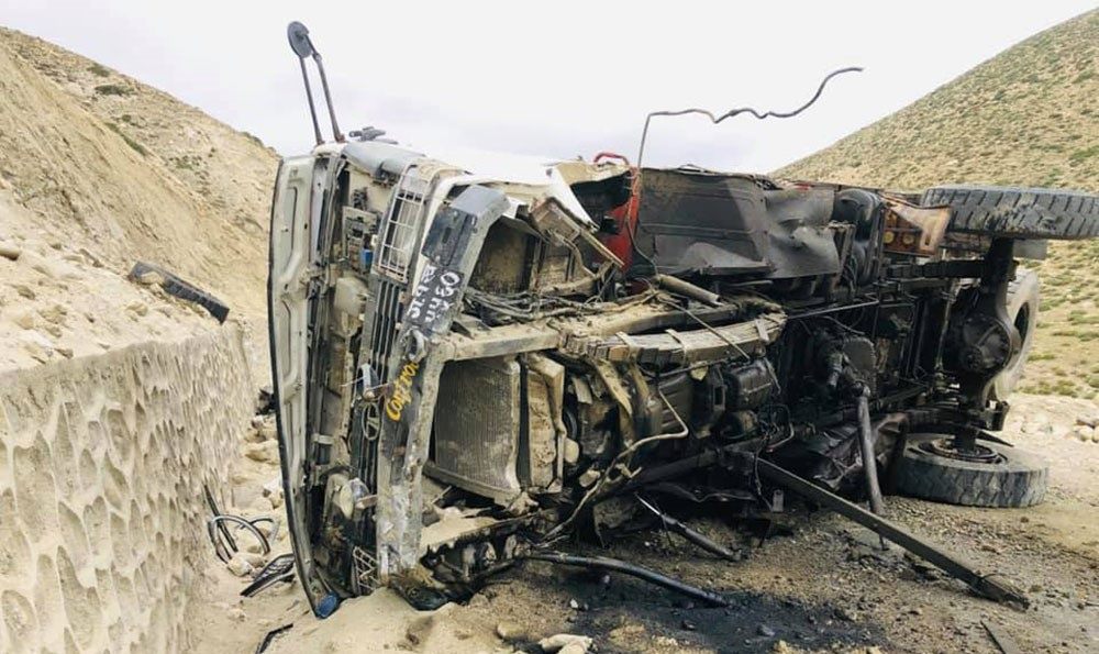 65197338_374865120054680_117875914309632000_n