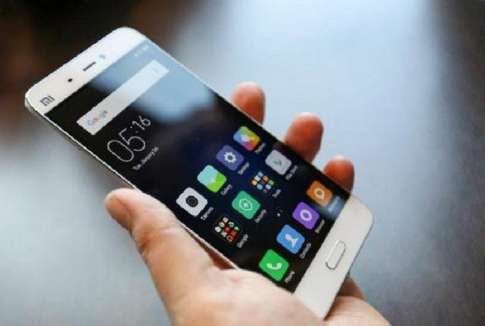 mobile-phone-950×640