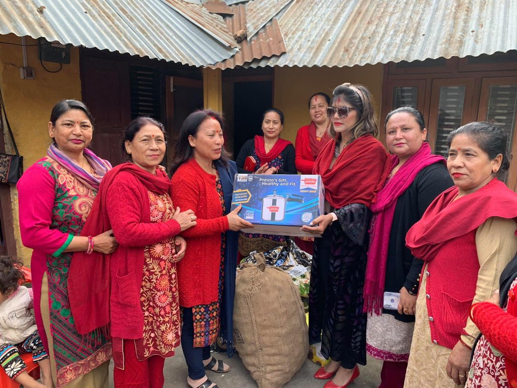 88310424_215428156275836_2795360635464974336_n