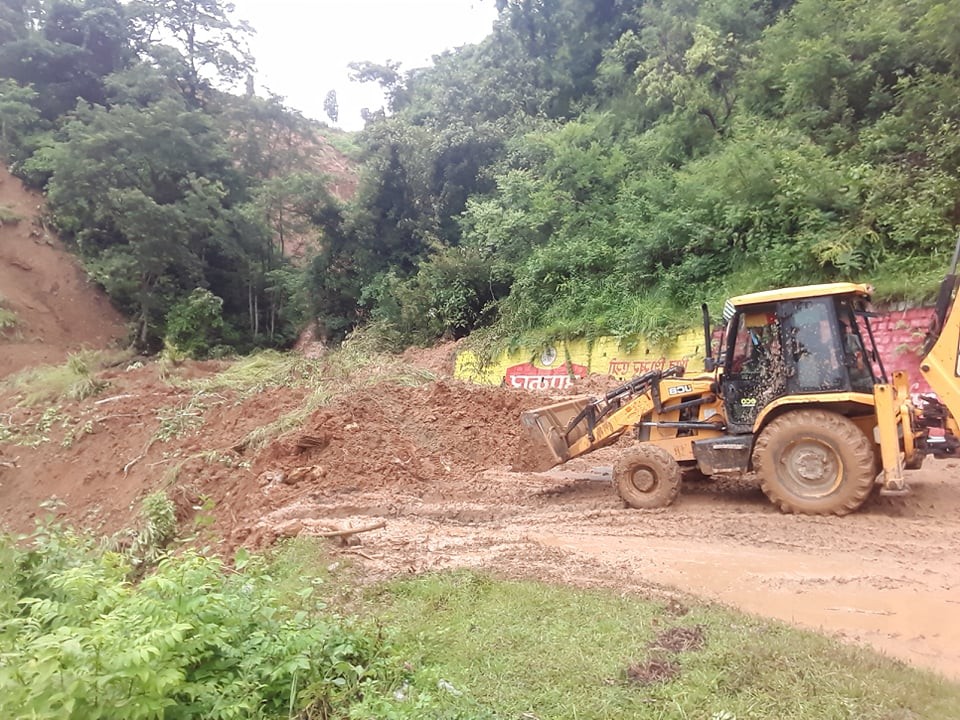 Abukhaireni Gorkha sadak Pahiro 2