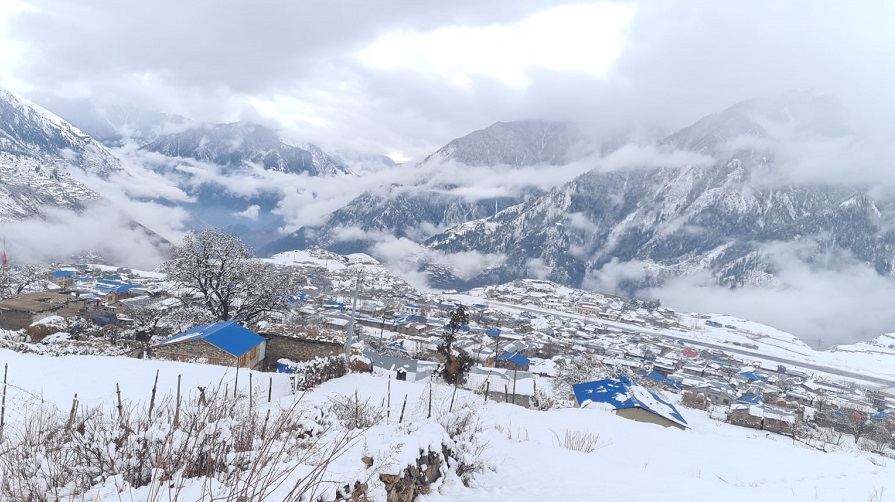 snow humla