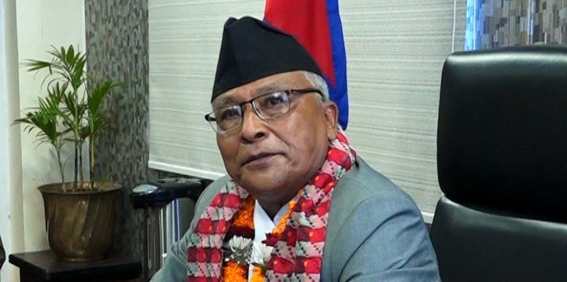 Krishna-Gopal-Shrestha-sahari-bikas-mantri