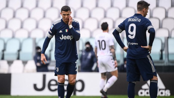 juventus ronaldo sad