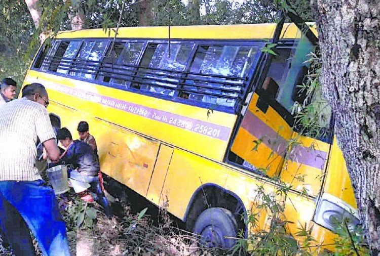 school-bus-accident_1550762216