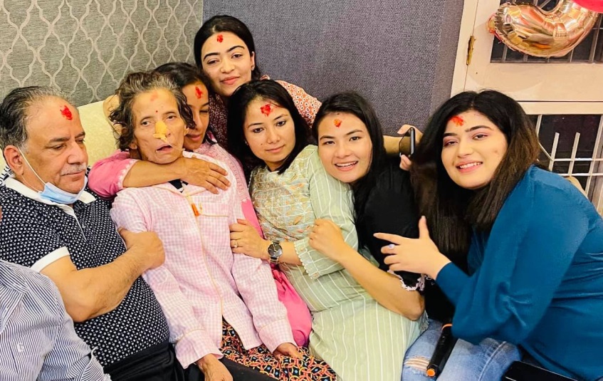 Sita-Dahal-and-Prachand-Family