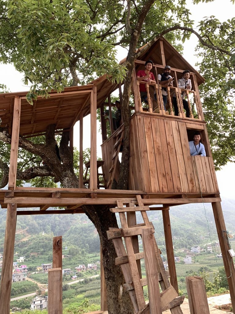 KN_Damauli-treehouse