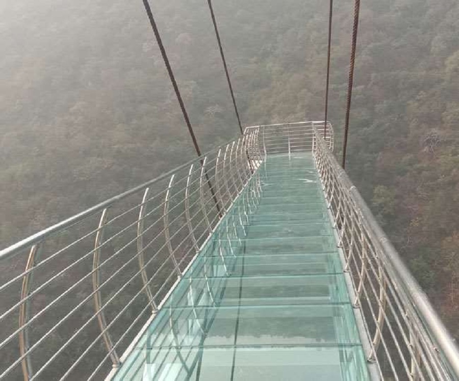 glass-bridge