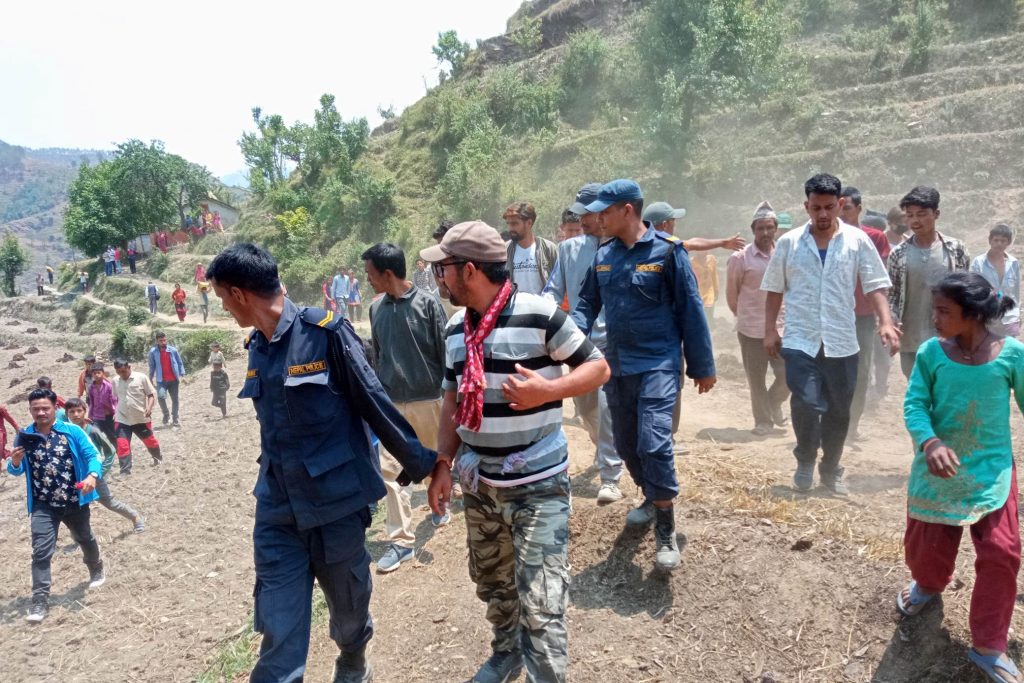 Prahari-dwara-parkau