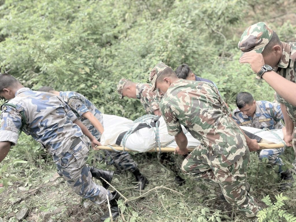 Tanahu-sadak-bhasiyeko