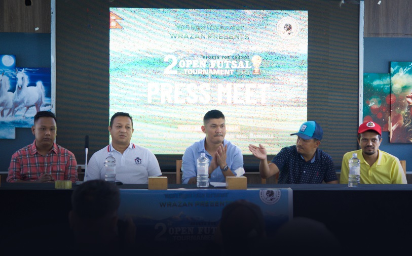 Warzan Presents Photo