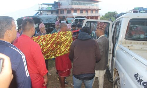 fulpati hanuman dhoka darbar pathauna gadi ma rakhdai susareharu