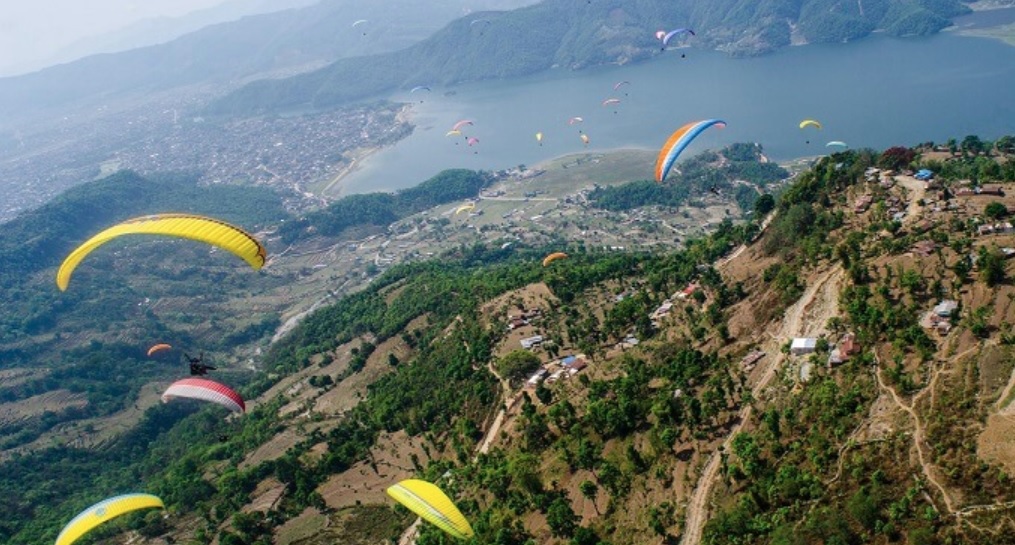 paragliding-in-pokhara 1