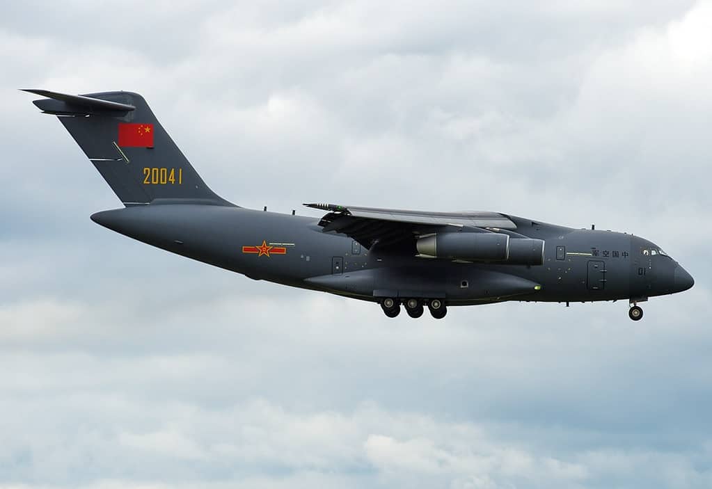 20041-China-Air-Force-Xian-Y-20