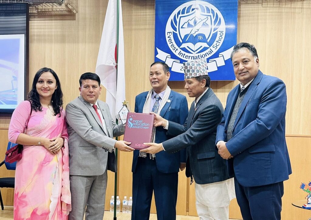 Prativa received (1)