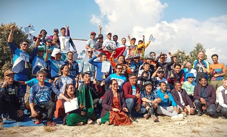 group-photo-enduro-780×470