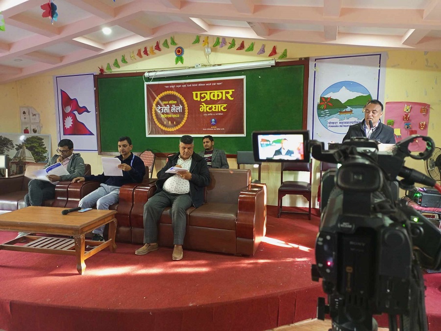 press meet , deusi bhailo