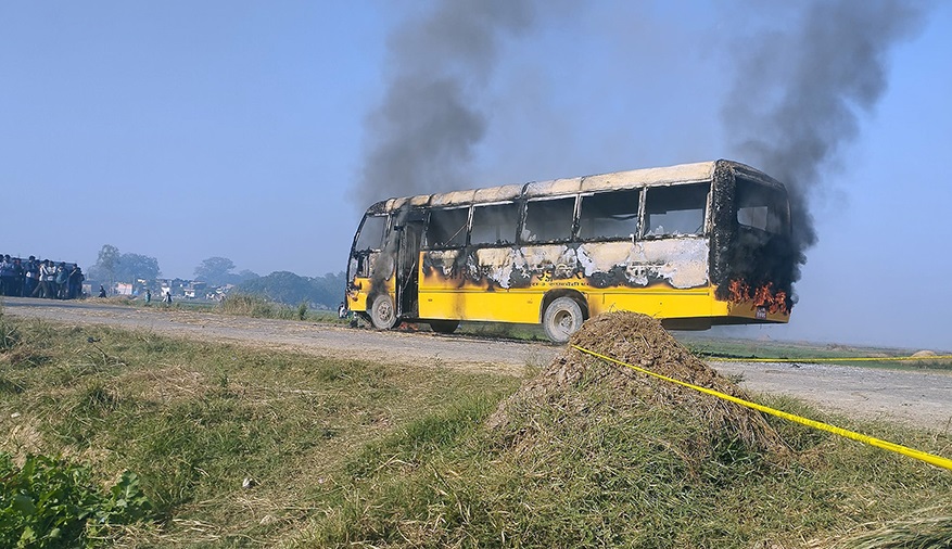 School-Bus-fire