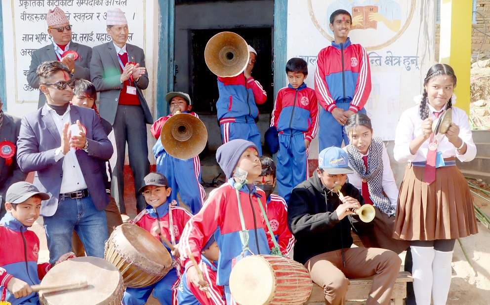 Paiyu-Pata-Students-scaled