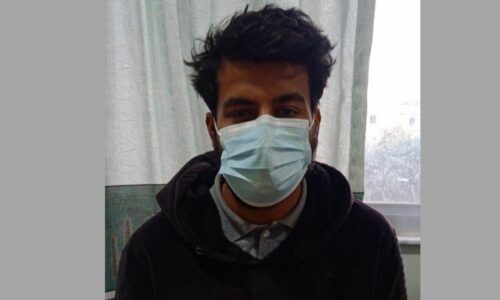 Green and White Minimalist Nature Travel Vlog Youtube Thumbnail