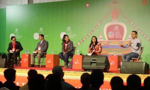 Kohi Kina Rajneeti ma Aauxa (2)