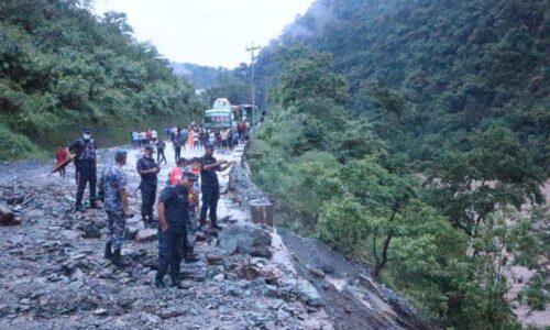 chitawan-buss-accident4