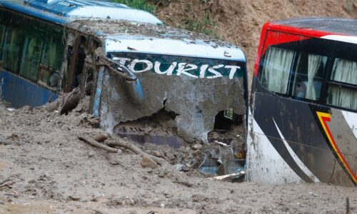 jhyaple khola bus (1)