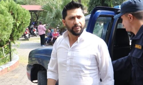 Rabi_Lamichane_dikka