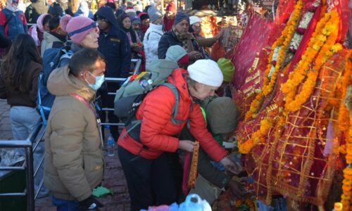 pathivara bideshi-puja-gardai