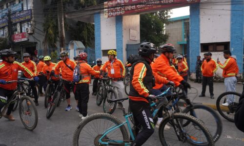 tour de pokhara 081 (2)
