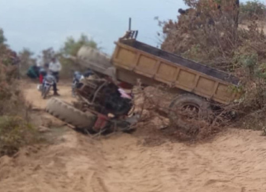 tactor-accident-lamjung