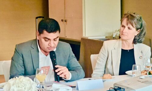 Health Minister Sidline meeting Geneva 1