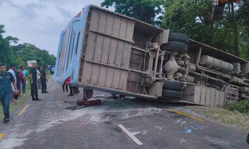 Bus-Accident-at-Kapilbastu