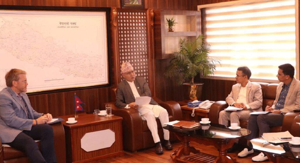 rameshwor-khanal-dr-tamsan-meeting