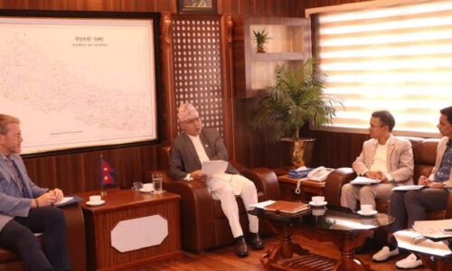 rameshwor-khanal-dr-tamsan-meeting