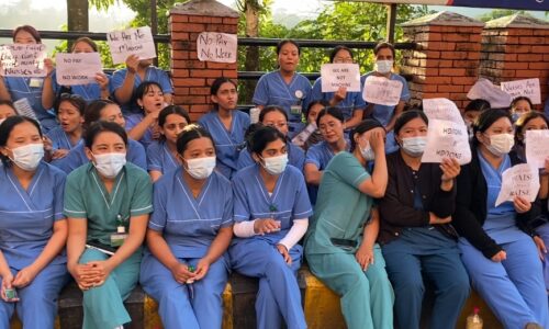 manipal-nurse-protest