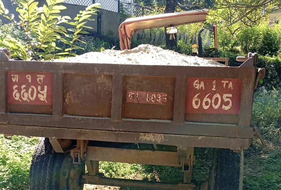 tractor-tej-narayan-shrestha-bheerkot