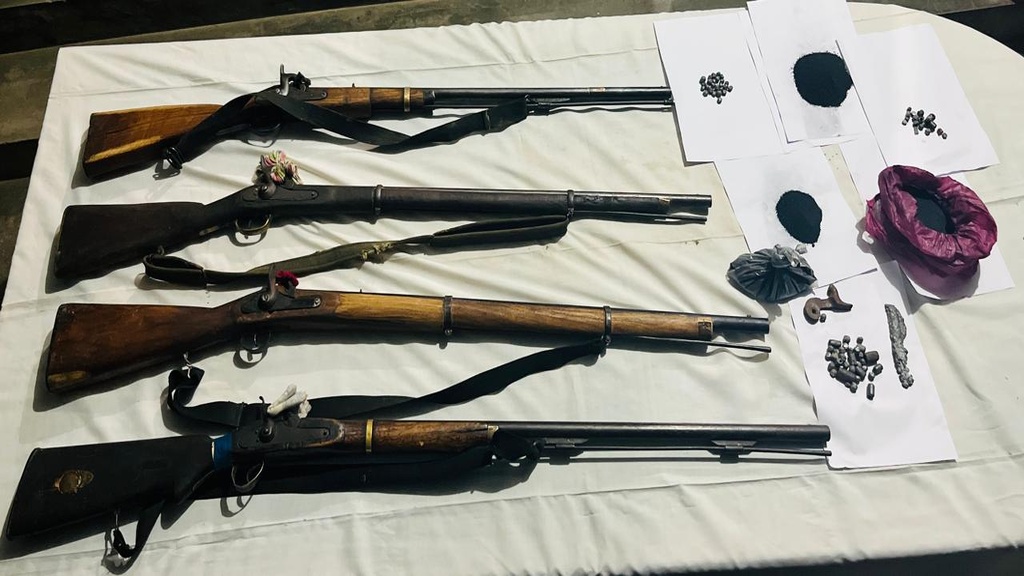 Three-arrested-with-illegal-four-barrel-shotgun-in-Biruwa
