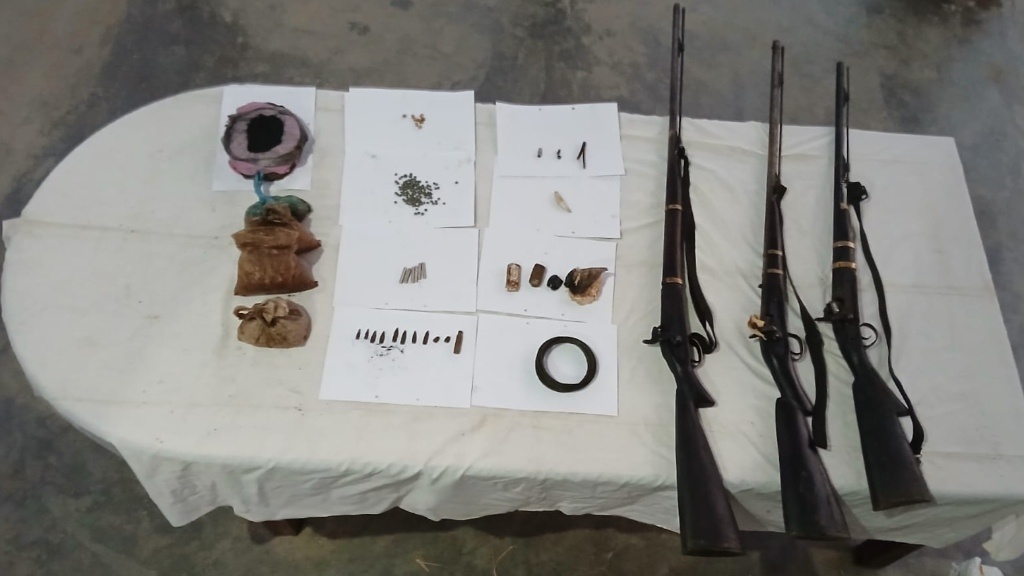 Three-loaded-guns-and-explosives-seized-from-Biruwa-Rural-Municipality