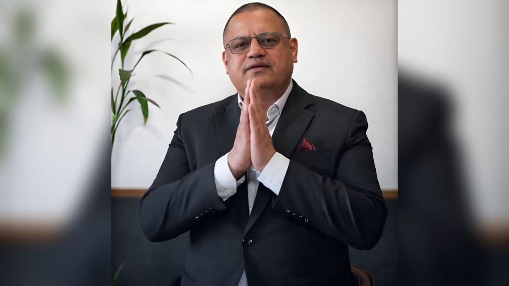 Dr.-Dhananjay-Regmi-Rsp-Syangja-1