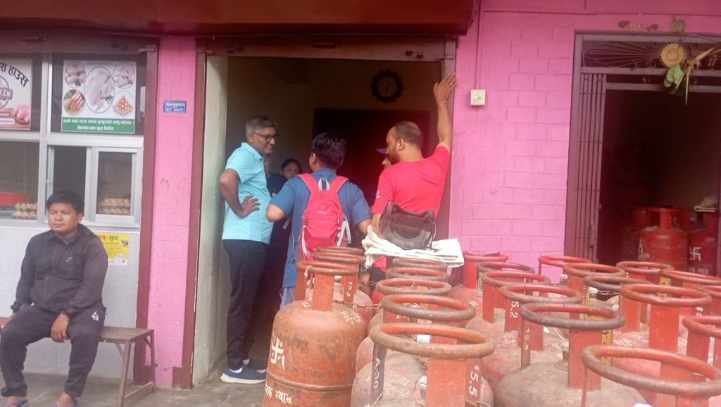 Surprise inspections of gas dealers and suppliers